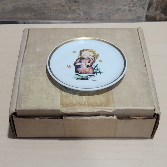 Schmid Berta Starlight Angel Hummel Museum Miniature Plate Collection 1978 - Picture 3 of 9